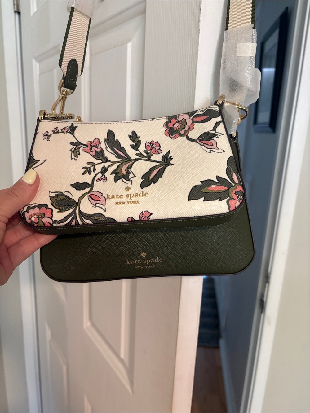 Kate Spade Floral Duet Crossbody and pouch.  NWT. Retail $349